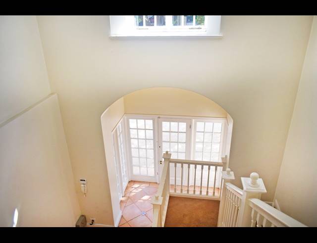 4 BEDROOM HOUSE FOR SALE IN HOUGHTON ESTATE